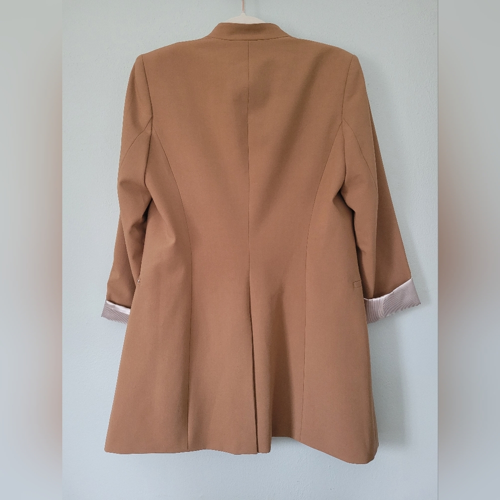 Camel Open-Front Long Boyfriend-Style Blazer - Calvin Klein - Size 6 - Picture 2 of 4